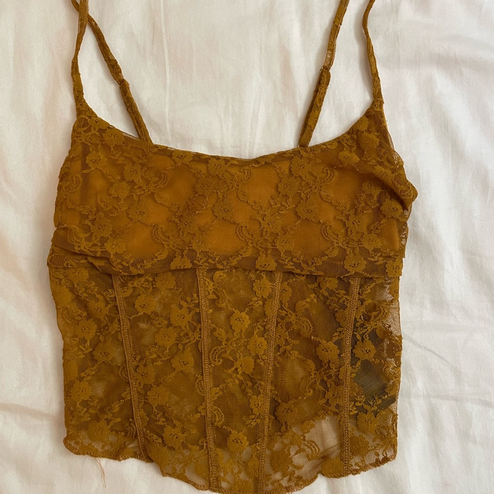 Urban outfitters small tank with tags